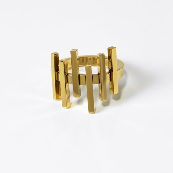 SOLD - VITALY Flux Ring - Size 8 - BNWT - Picture 2 of 6